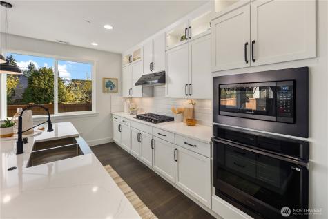 729 211th Place SE Bothell WA 98021