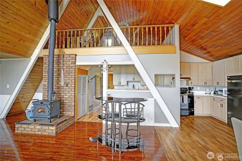 979 Cavalero Road Camano Island WA 98282
