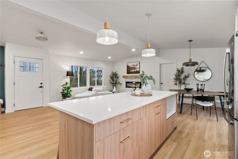 35851 12th Avenue SW Federal Way WA 98023