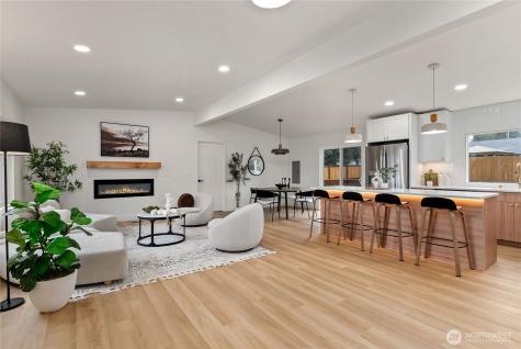 35851 12th Avenue SW Federal Way WA 98023