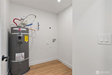 35851 12th Avenue SW Federal Way WA 98023