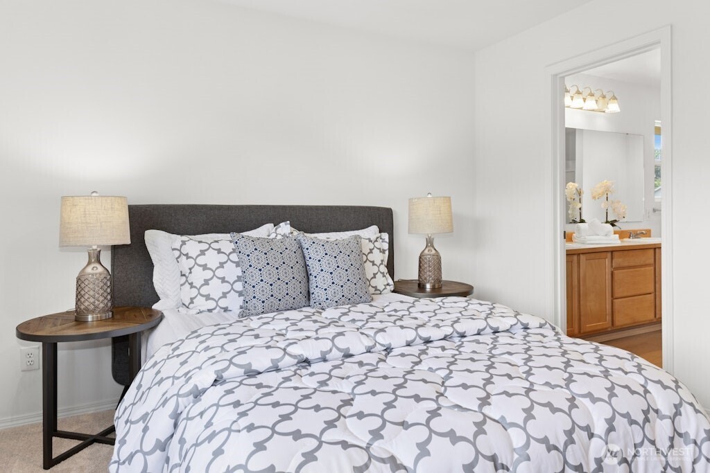 4206 S 137th Street Tukwila WA 98168