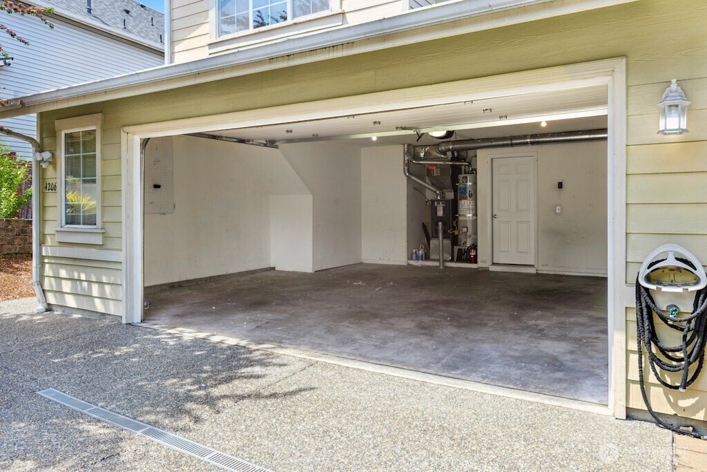 4206 S 137th Street Tukwila WA 98168