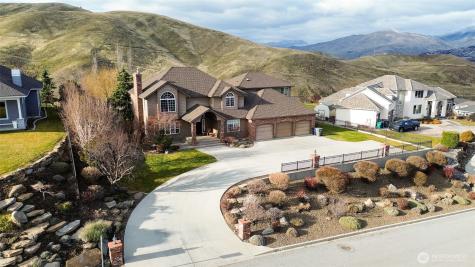 1918 Broadview Wenatchee WA 98801