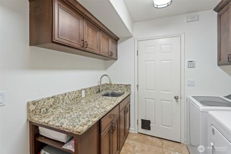 1918 Broadview Wenatchee WA 98801