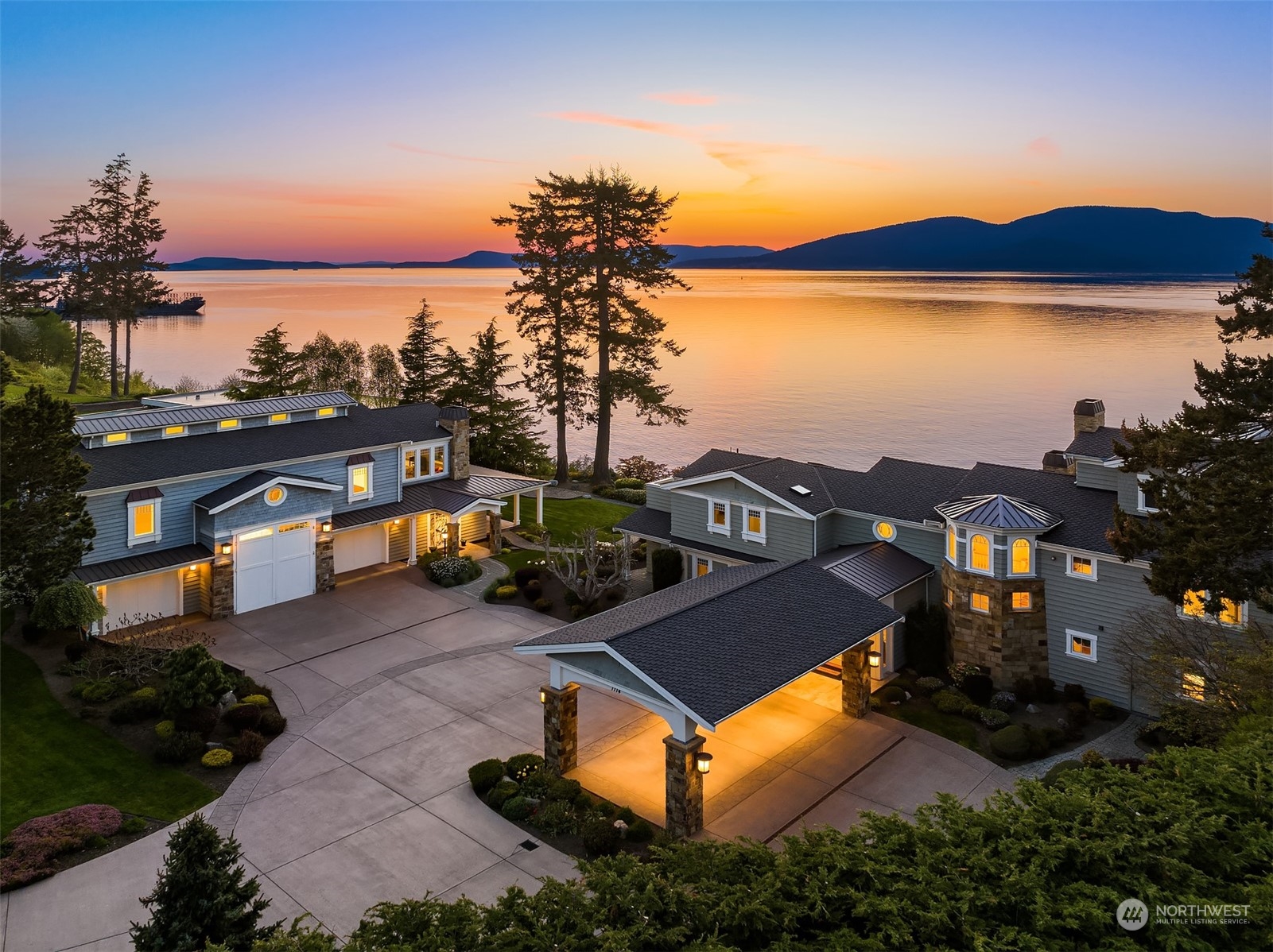 1114 B Avenue Anacortes WA 98221