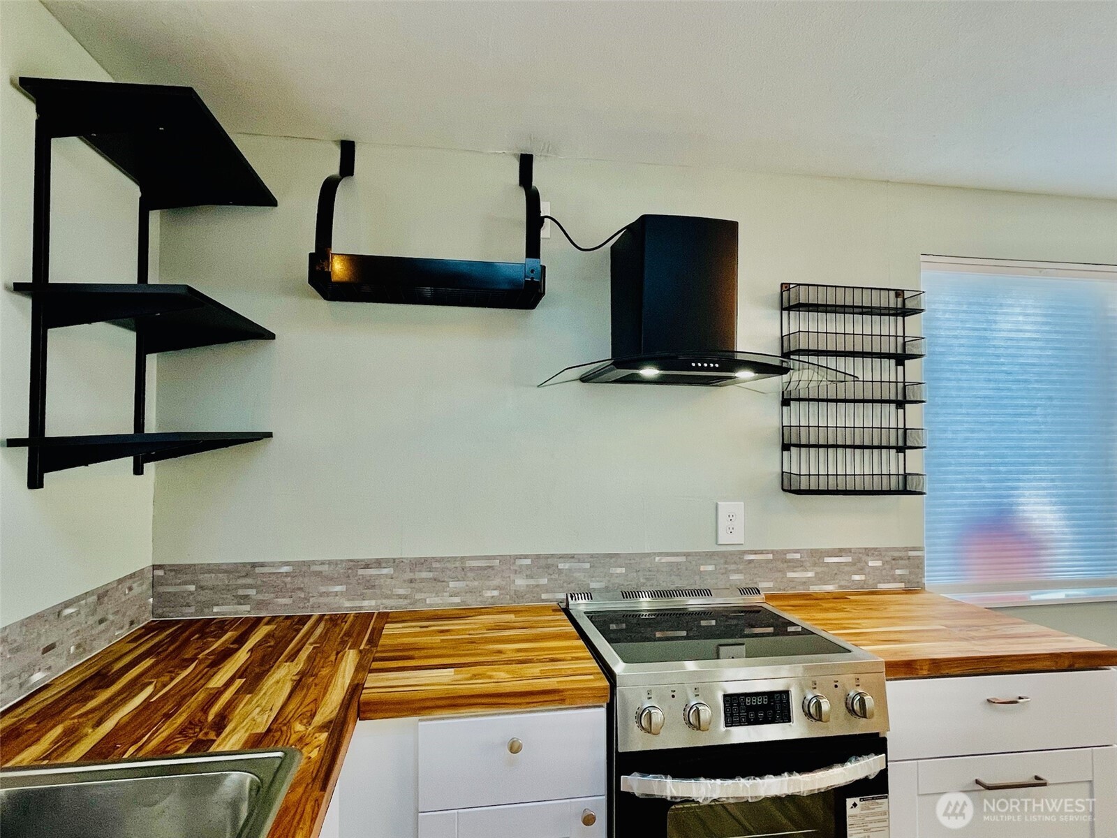 545 Hendricks Street Port Townsend WA 98368