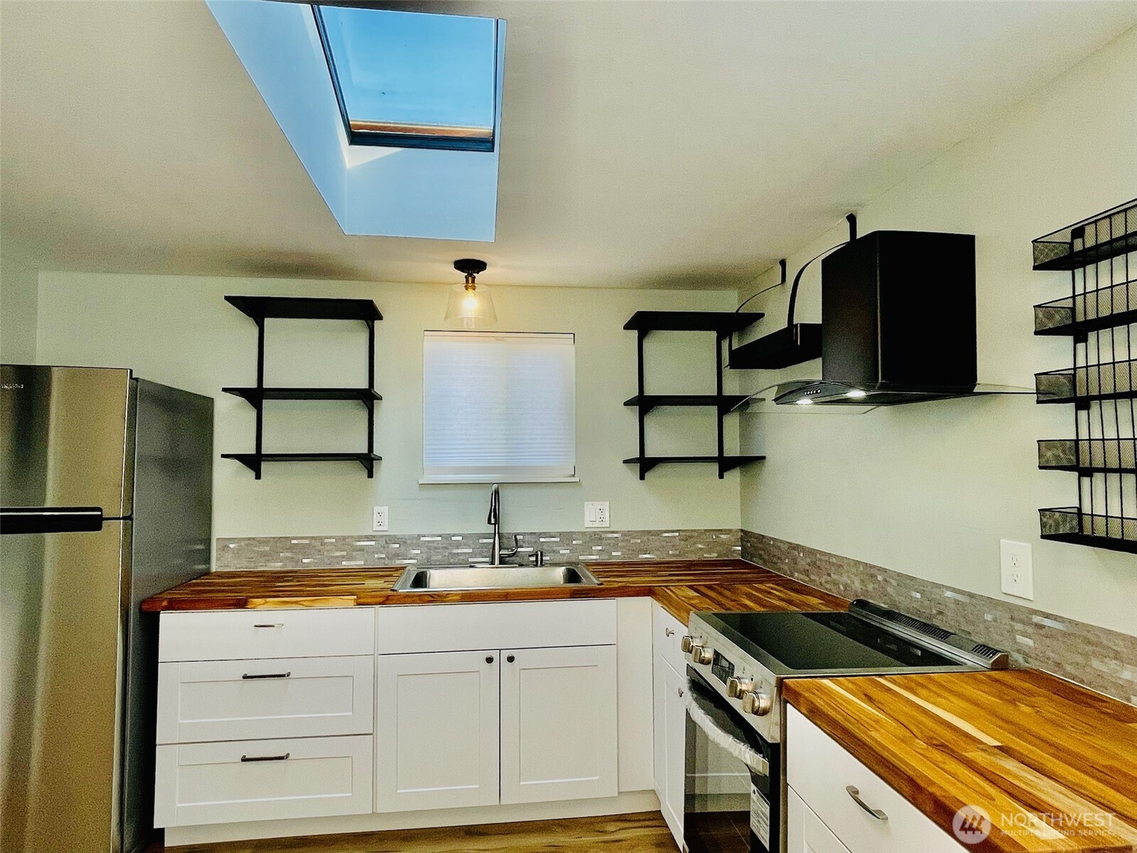 545 Hendricks Street Port Townsend WA 98368