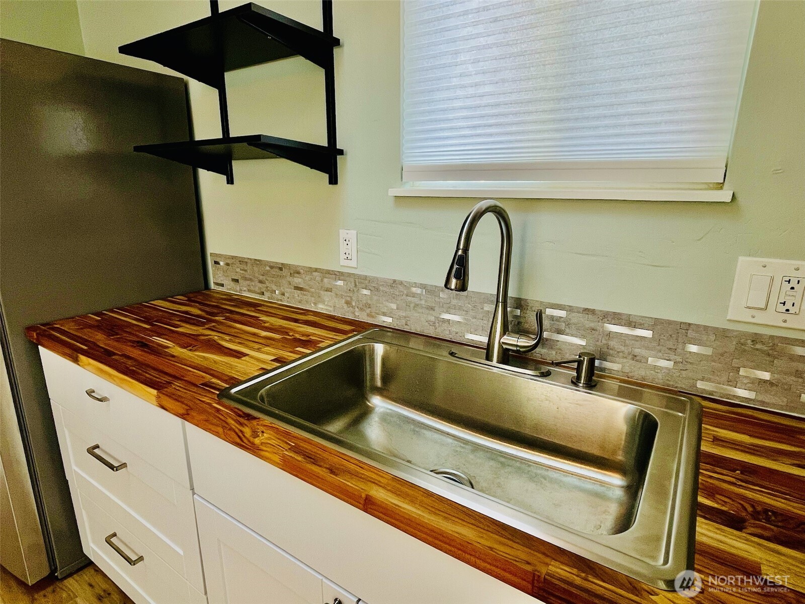 545 Hendricks Street Port Townsend WA 98368