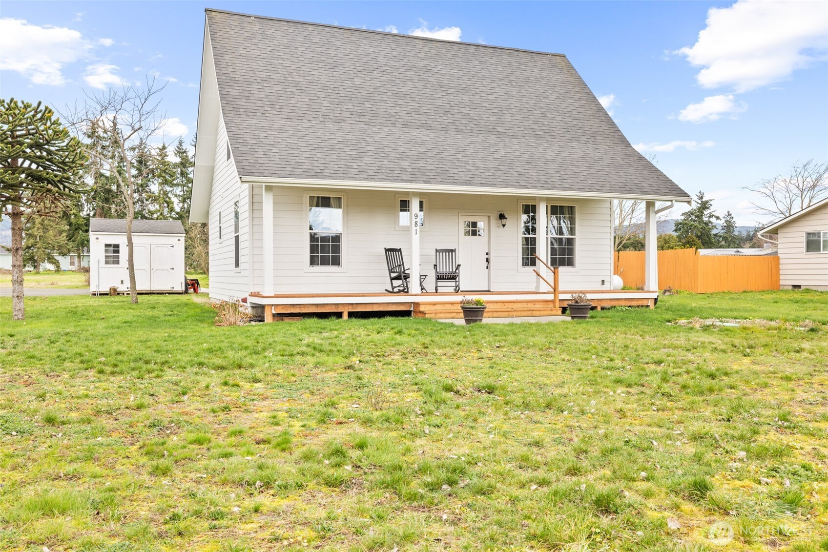 981 W Hendrickson Road Sequim WA 98382