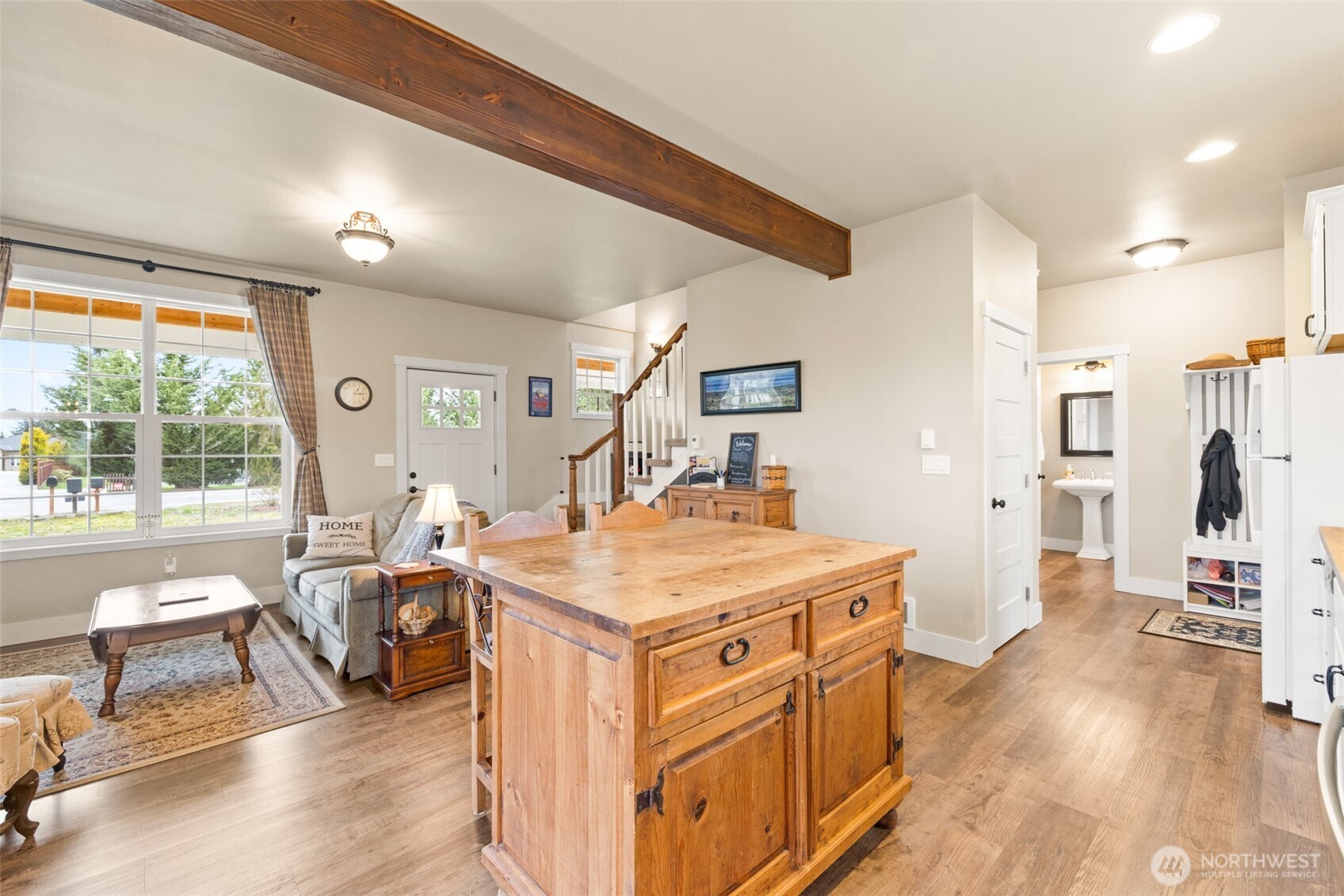 981 W Hendrickson Road Sequim WA 98382