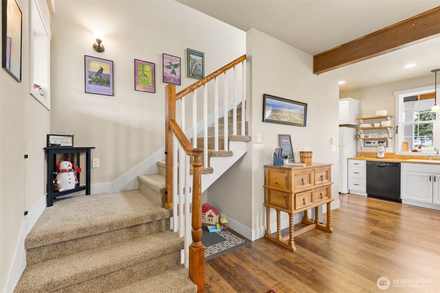 981 W Hendrickson Road Sequim WA 98382