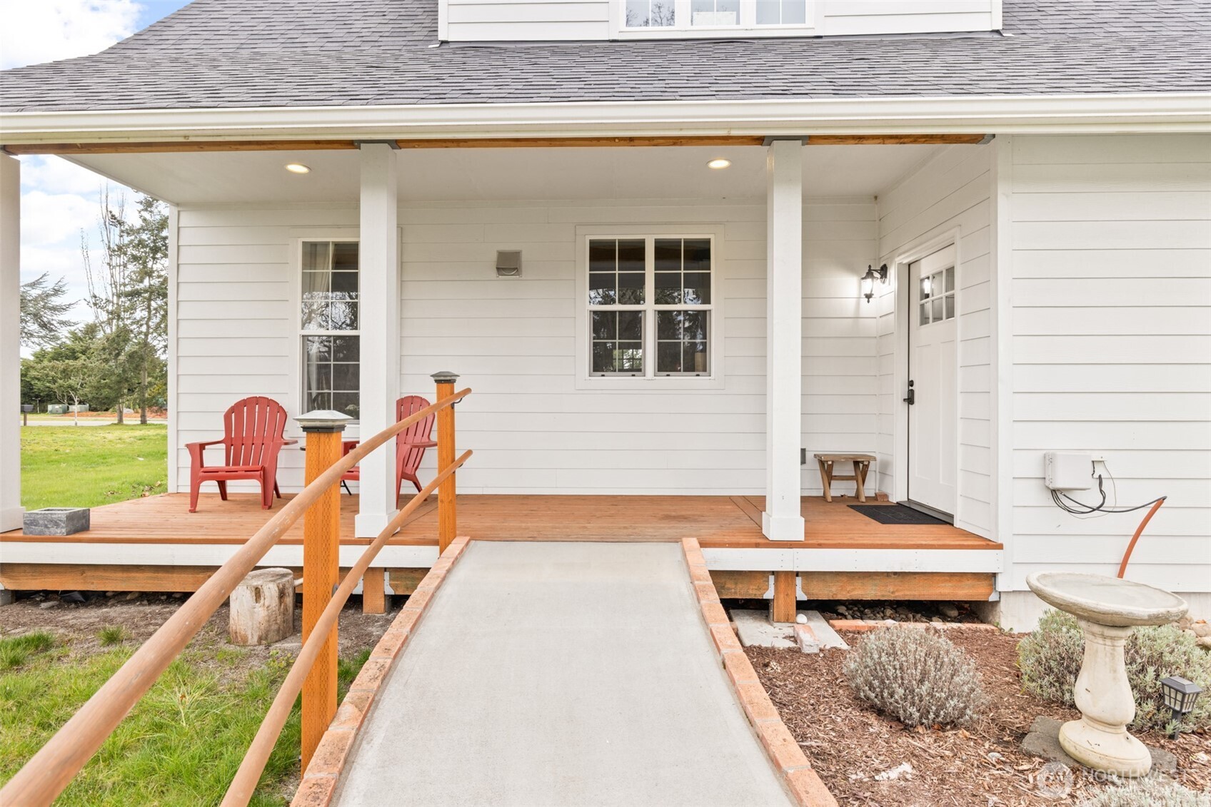 981 W Hendrickson Road Sequim WA 98382