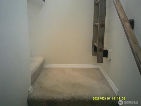 305 S 32nd Place Mount Vernon WA 98274