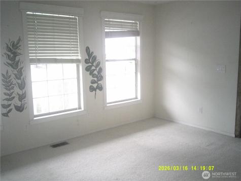 305 S 32nd Place Mount Vernon WA 98274