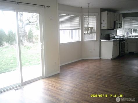 305 S 32nd Place Mount Vernon WA 98274