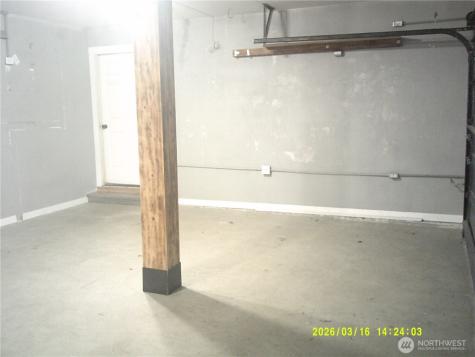 305 S 32nd Place Mount Vernon WA 98274