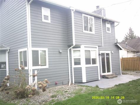 305 S 32nd Place Mount Vernon WA 98274
