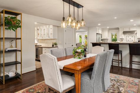 1617 216th Avenue NE Sammamish WA 98074