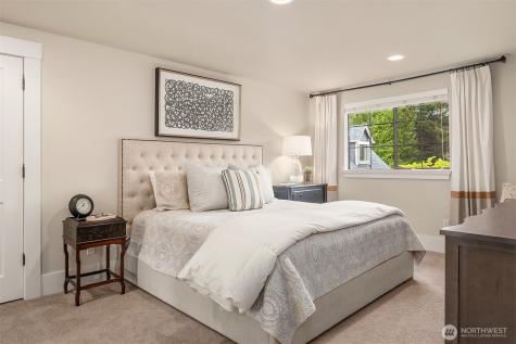 1617 216th Avenue NE Sammamish WA 98074