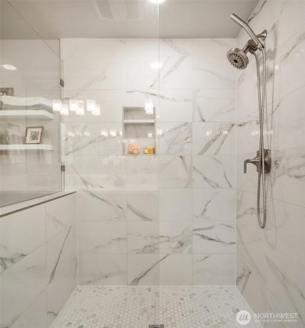 1617 216th Avenue NE Sammamish WA 98074