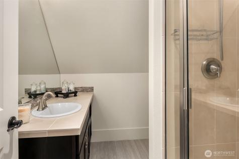 1617 216th Avenue NE Sammamish WA 98074