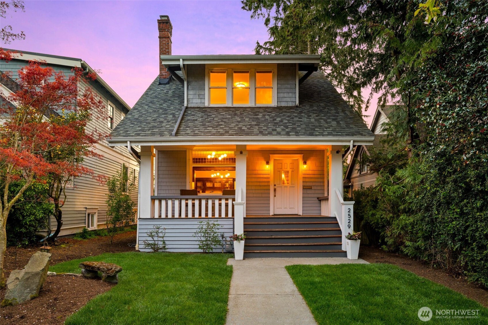 2529 Queen Anne Avenue N Seattle WA 98109