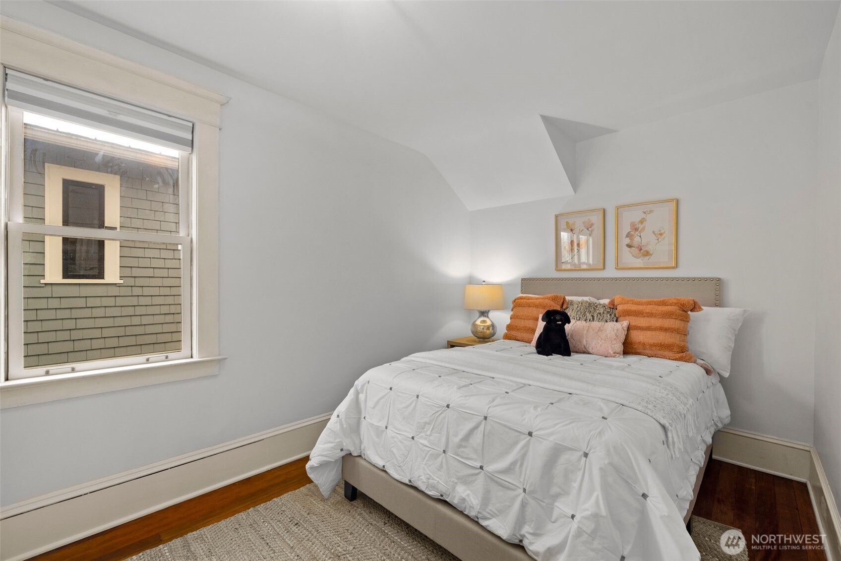 2529 Queen Anne Avenue N Seattle WA 98109