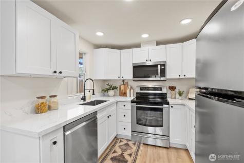 1324 116th Street Tacoma WA 98444