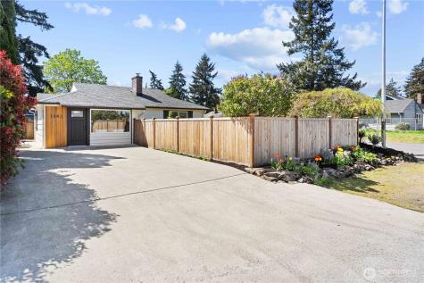 1324 116th Street Tacoma WA 98444