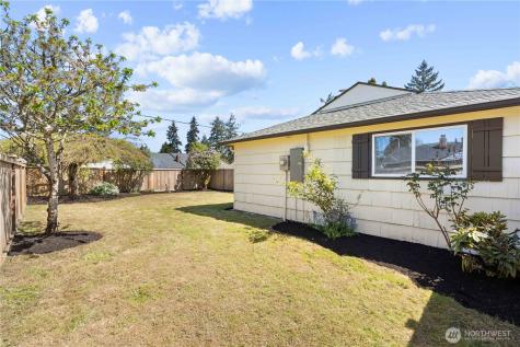 1324 116th Street Tacoma WA 98444