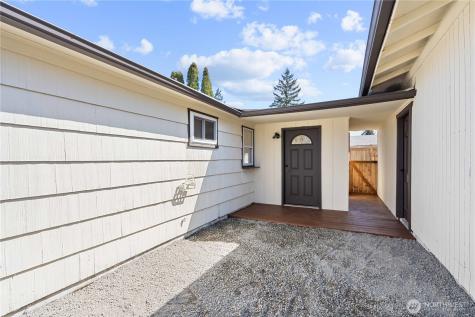 1324 116th Street Tacoma WA 98444