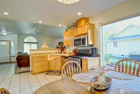 517 Sapp Road Sedro Woolley WA 98284