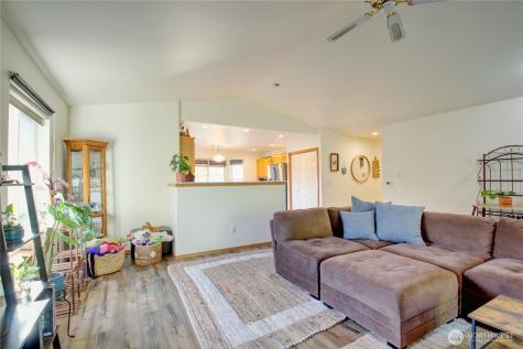 517 Sapp Road Sedro Woolley WA 98284