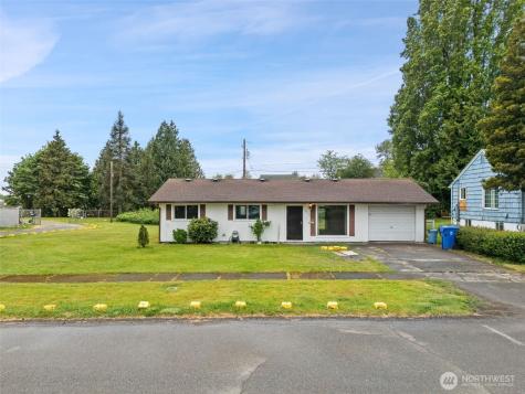 2532 S Ainsworth Avenue Tacoma WA 98405