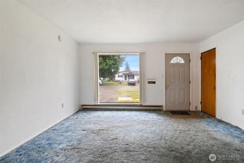 2532 S Ainsworth Avenue Tacoma WA 98405