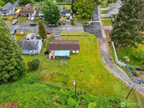2532 S Ainsworth Avenue Tacoma WA 98405