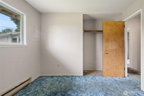 2532 S Ainsworth Avenue Tacoma WA 98405