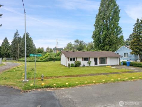 2532 S Ainsworth Avenue Tacoma WA 98405