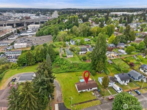 2532 S Ainsworth Avenue Tacoma WA 98405