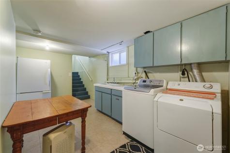 22 NW B Street College Place WA 99324