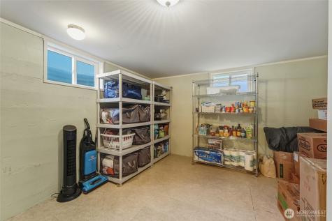22 NW B Street College Place WA 99324
