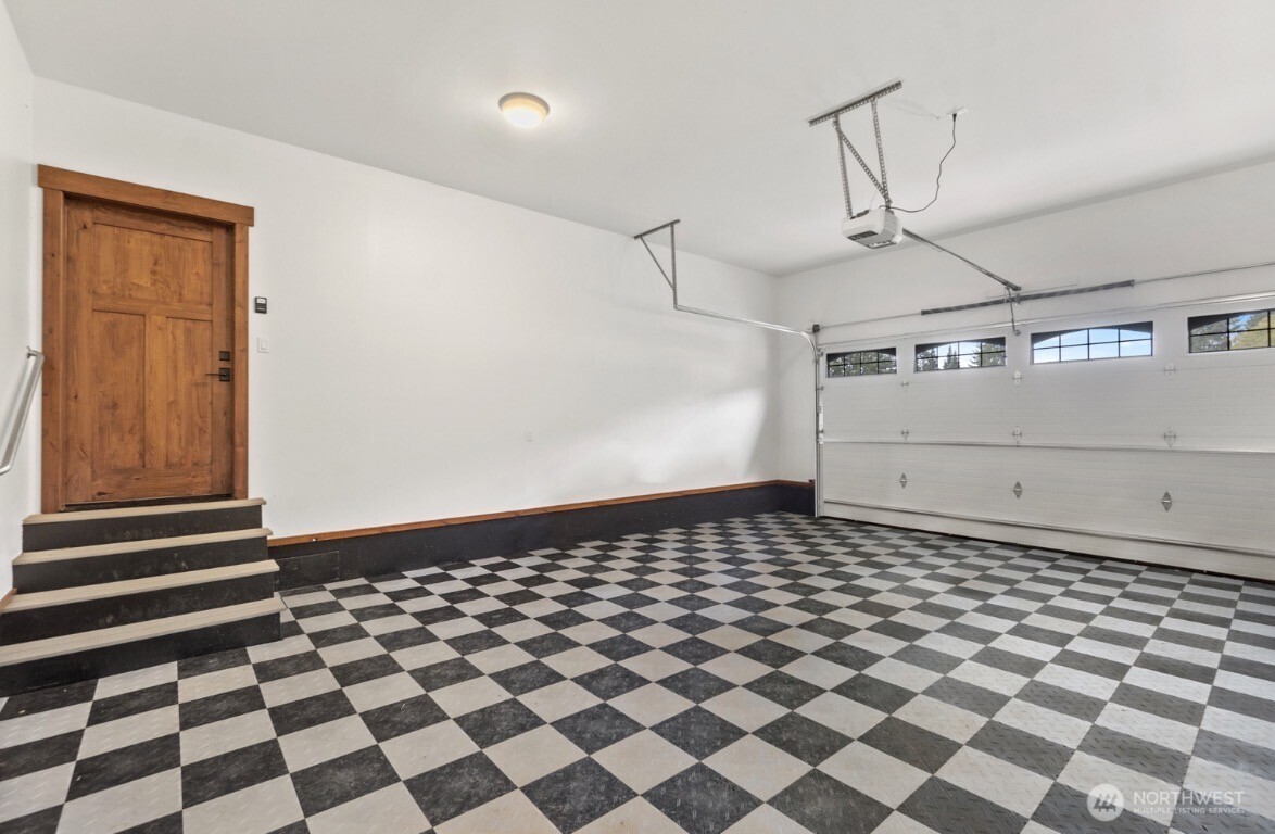 1851 Bloomhardt Road Raymond WA 98577