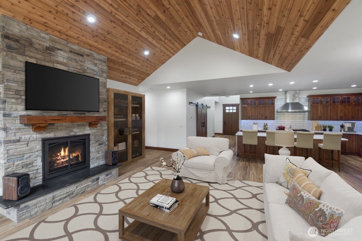 1851 Bloomhardt Road Raymond WA 98577
