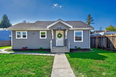 1618 5th Marysville WA 98270