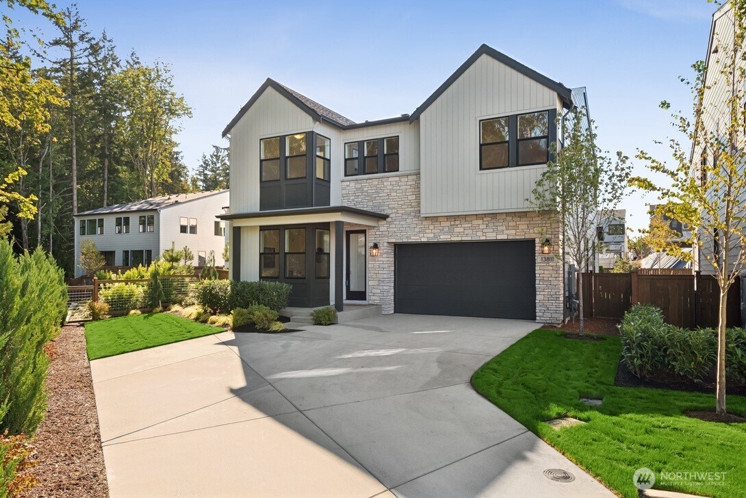 13811 SE 84th Street Newcastle WA 98059