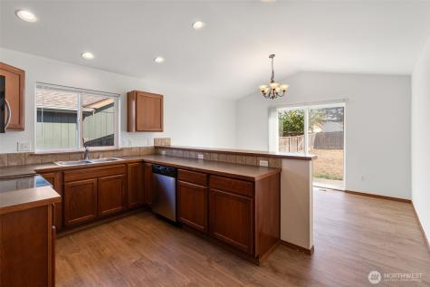 441 Stadium Loop Napavine WA 98565