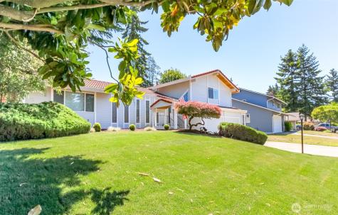 32206 27th Avenue SW Federal Way WA 98023