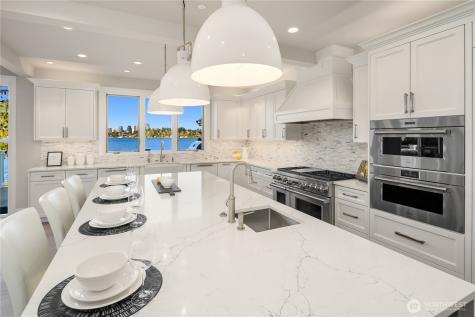 7254 N Mercer Way Mercer Island WA 98040