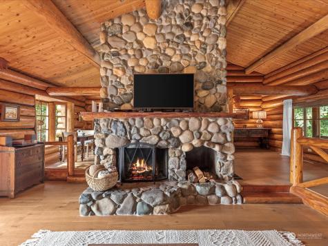 134 Livingston Bay Road Camano Island WA 98282